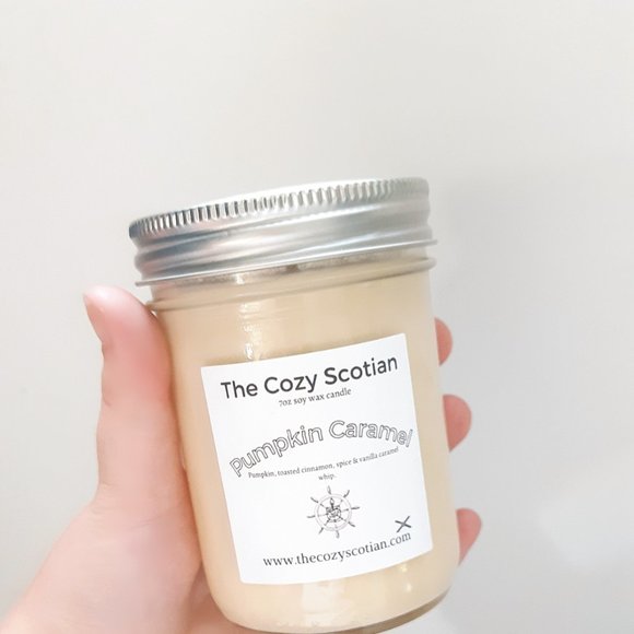 Pumpkin Caramel Vegan Candle & Soap Gift Bundle - Picture 6 of 7